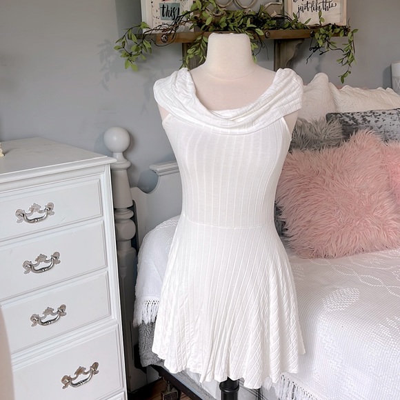 Off White Cream Dress B Original Boutique Knit A Line Medium Women Fit and Flare - Picture 3 of 12